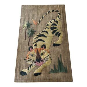 Vintage Handcrafted Straw Art Tiger Wall Hanging on Burlap Backing 26x16 Sealed